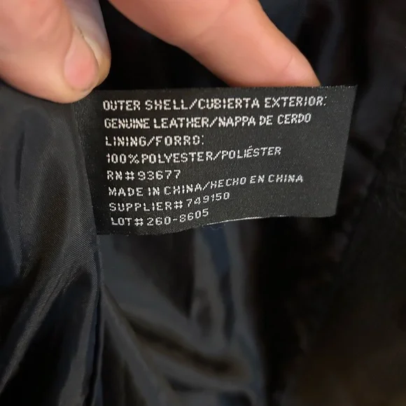 Worthington woman’s leather coat - Picture 4 of 4